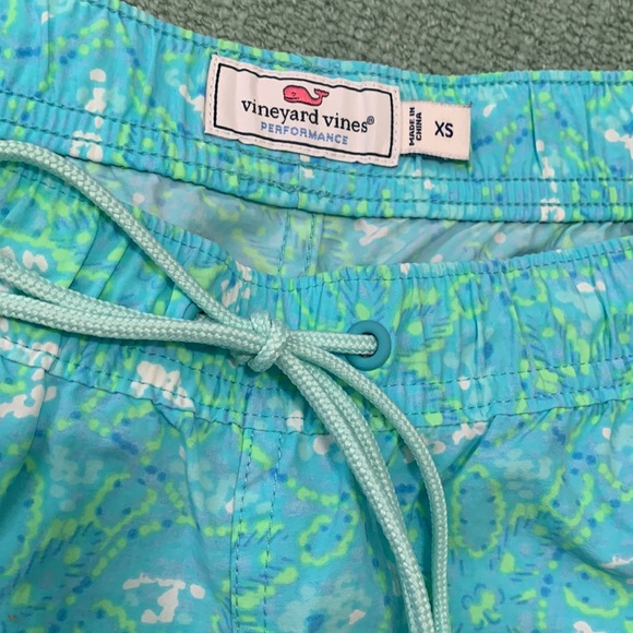 Vineyard Vines Shorts Vineyard Vines Sand Dollar Performance 35